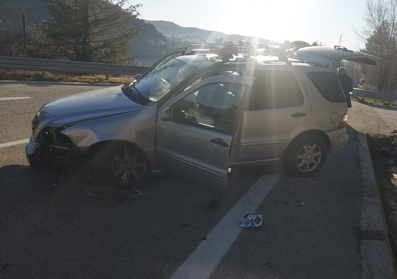 Incidente Frontale A Castel Di Sangro Due Feriti Ma Non Destano