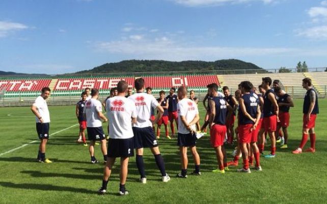 Calcio, Bari in brutte acque viene in ritiro a Castel di Sangro