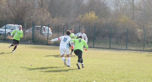 Calcio - Netta supremazia del 'Atletico Sanniti'  su Colli a Volturno: 2 -0