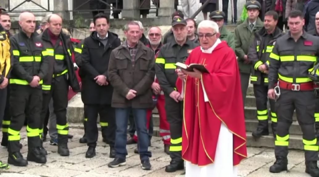 Castel di Sangro, I Vigili del fuoco celebrano Santa Barbara