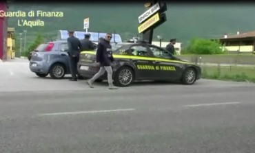 Castel di Sangro, blitz della Guardia di Finanza: arrestati tre usurai - Video