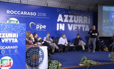 Da Roccaraso "Azzurri in Vetta" demoliscono il Pd e ricompattano Forza Italia