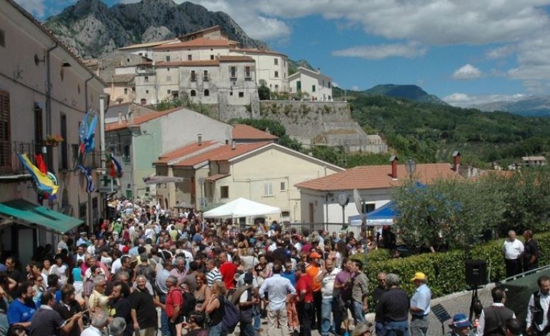 Scapoli, nuovo look e aggiornamenti sul portale del festival della zampogna