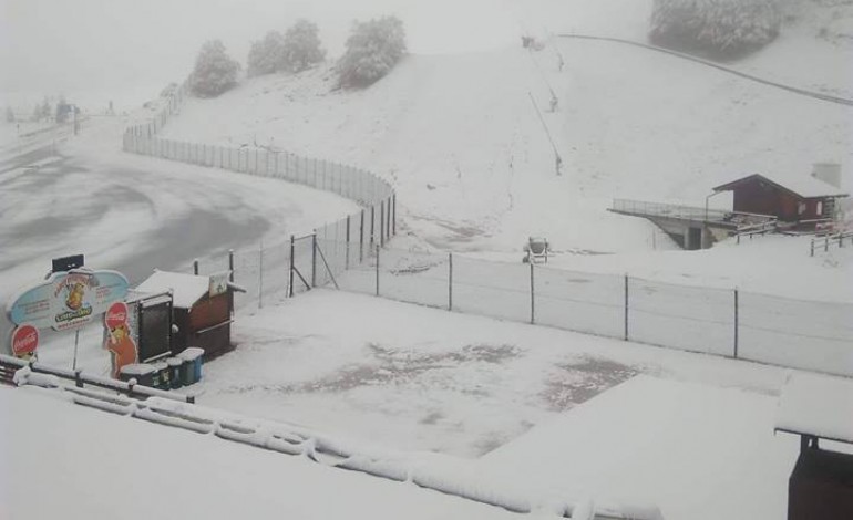 Prima nevicata a Roccaraso: gli sciatori iniziano a sognare