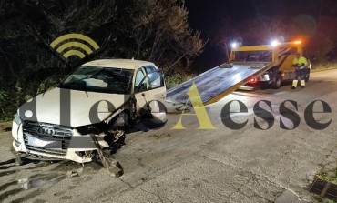 Incidente a Castel di Sangro: auto si cappotta, conducente trasportata in Ospedale