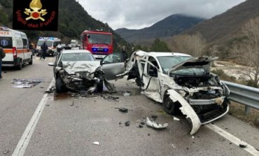 Incidente stradale sulla SS650 Fondo Valle Trigno: sei feriti, traffico bloccato