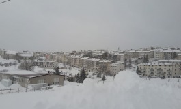 Capracotta, 1 metro e mezzo di neve a Prato Gentile. Weekend con ciaspolate e vin brulè