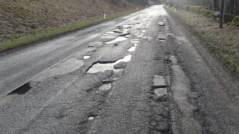 Alto Molise, strade disastrate: i motociclisti scrivono alla provincia