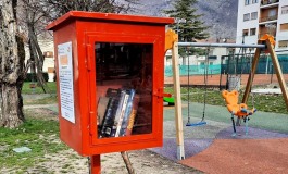 La casetta di bookcrossing a Castel di Sangro: un libro al prezzo di un libro