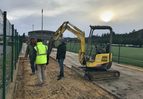 Castel Di Sangro calcio: tribune coperte al "Campo D", iniziano i lavori di adeguamento