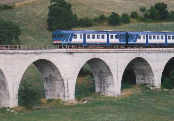 S.o.s. "Transiberiana". Domenica, Luciano D'Alfonso è a bordo del "treno storico" da Sulmona a Castel di Sangro