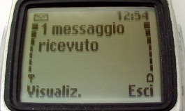 Prenotazione vaccino Abruzzo tramite SMS, Poste Italiane potenzia i canali