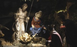 Speciale - Bagnoli del Trigno, tour del presepe su 2 piani dentro la casa del pellegrino