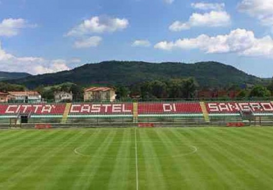 Calcio: il Frosinone esonera Vivarini, squadra in ritiro a Castel di Sangro