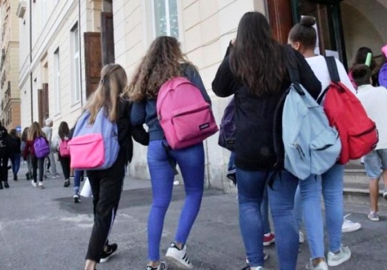 Tamponi rapidi ad Ateleta, il Sindaco Passalacqua chiude le scuole per covid