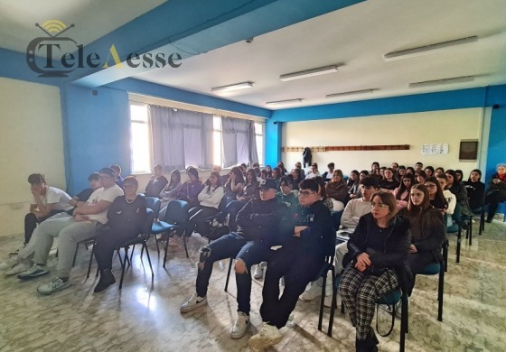 Walter Delogu incontra gli studenti di Castel di Sangro: dalla droga alla rinascita a San Patrignano