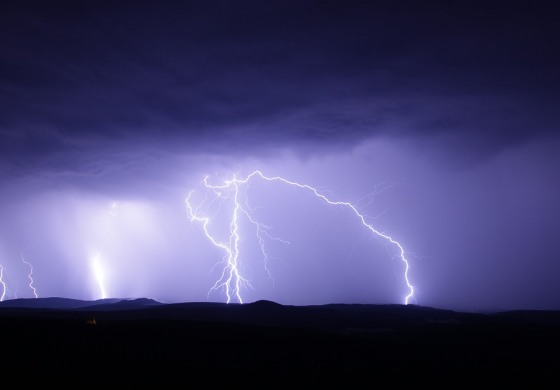 Tempesta elettrica, migliaia di fulmini nei cieli di Abruzzo e Molise