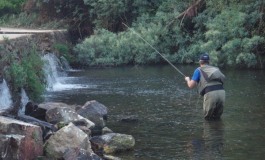 Pesca a mosca, tre giorni di "laboratorio del lancio" a Colli a Volturno